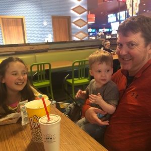 Meet your Posher, Julie